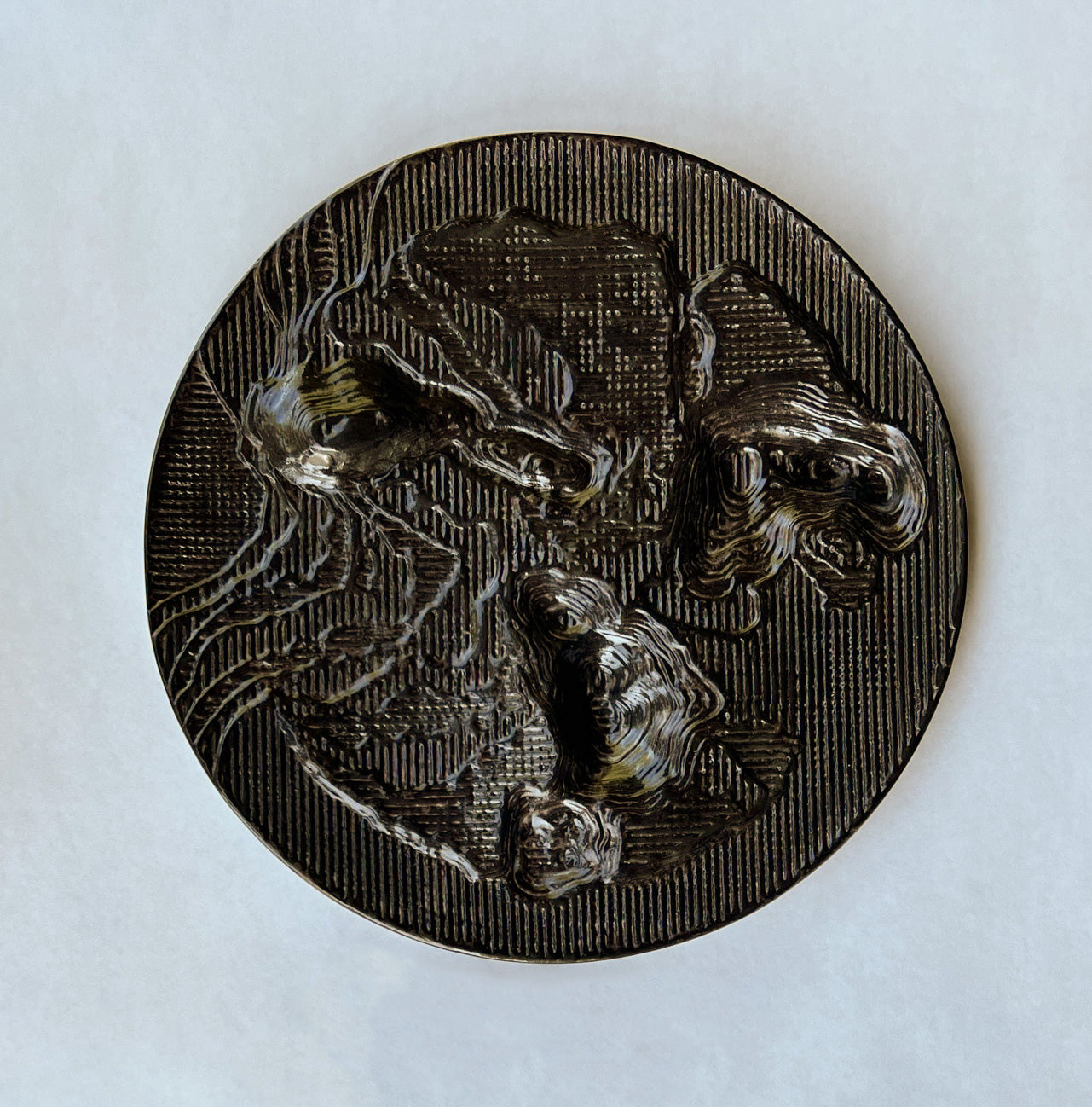 Atlas serving platter