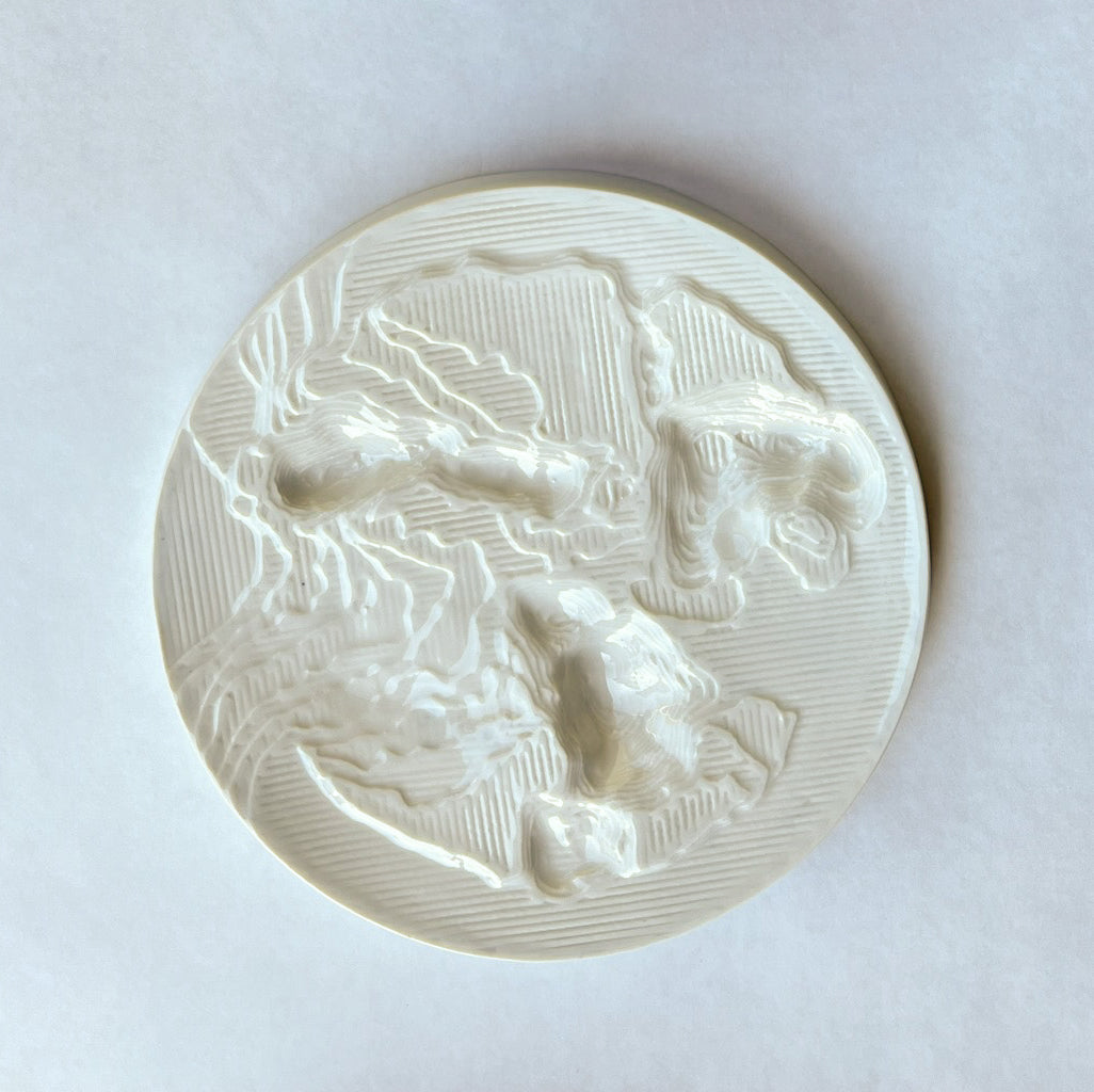 Atlas serving platter